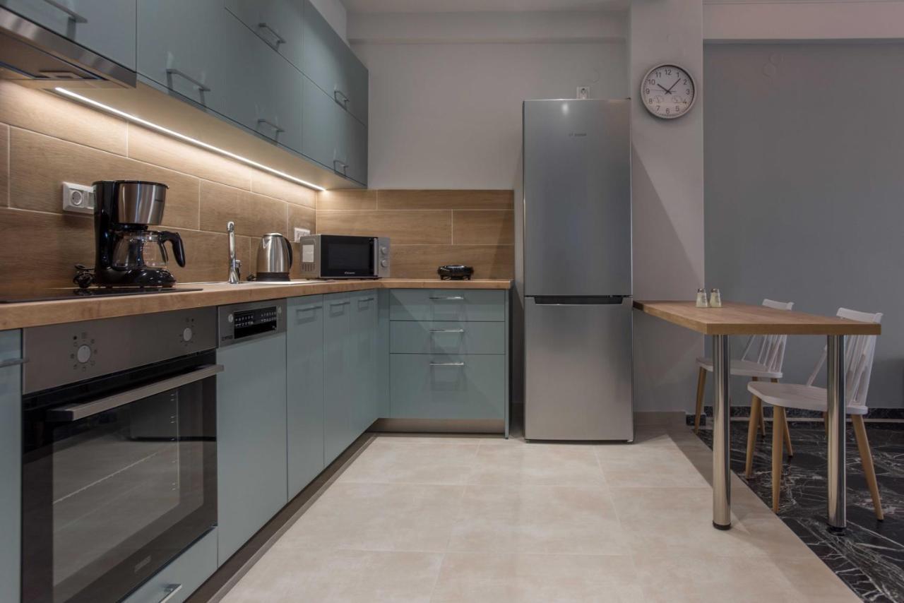 Central Spacious Apt Close To Port-Sites W/View 2 Heraklion  Exterior photo